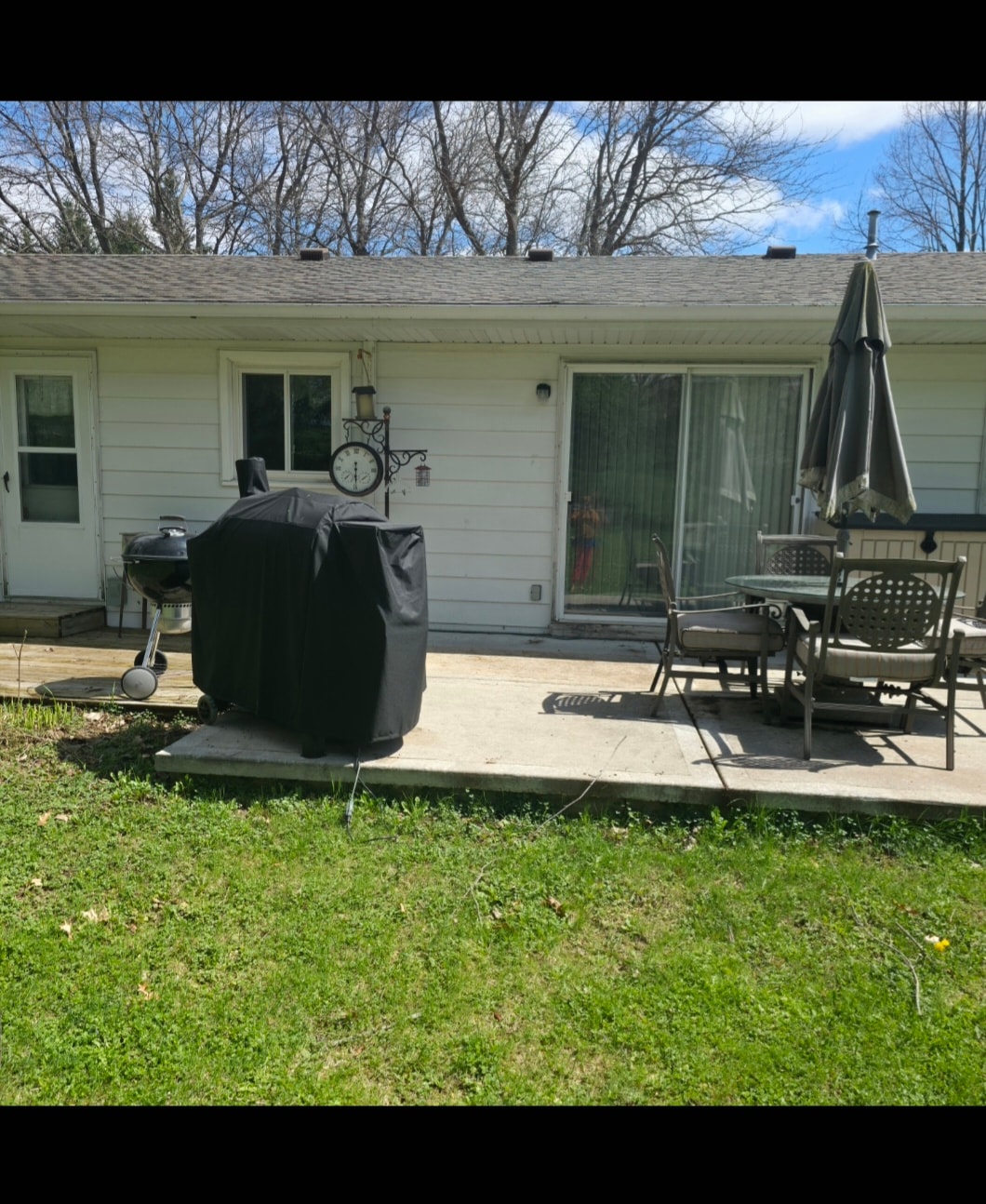 Outdoor patio and backyard at Floxy AbilityNest